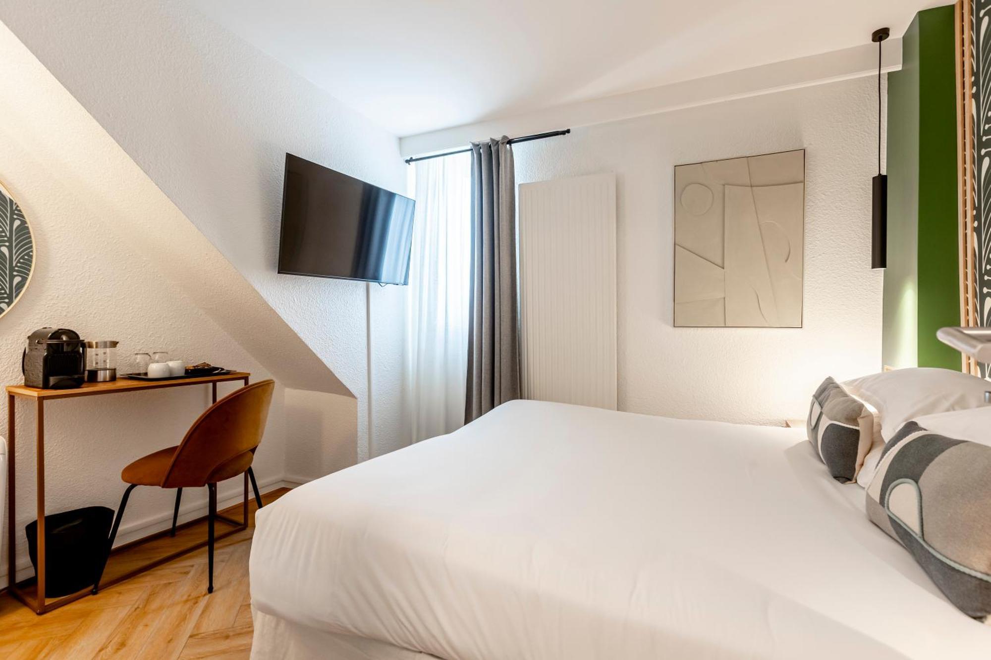 Le Bastille By Sweett Hotel 3*