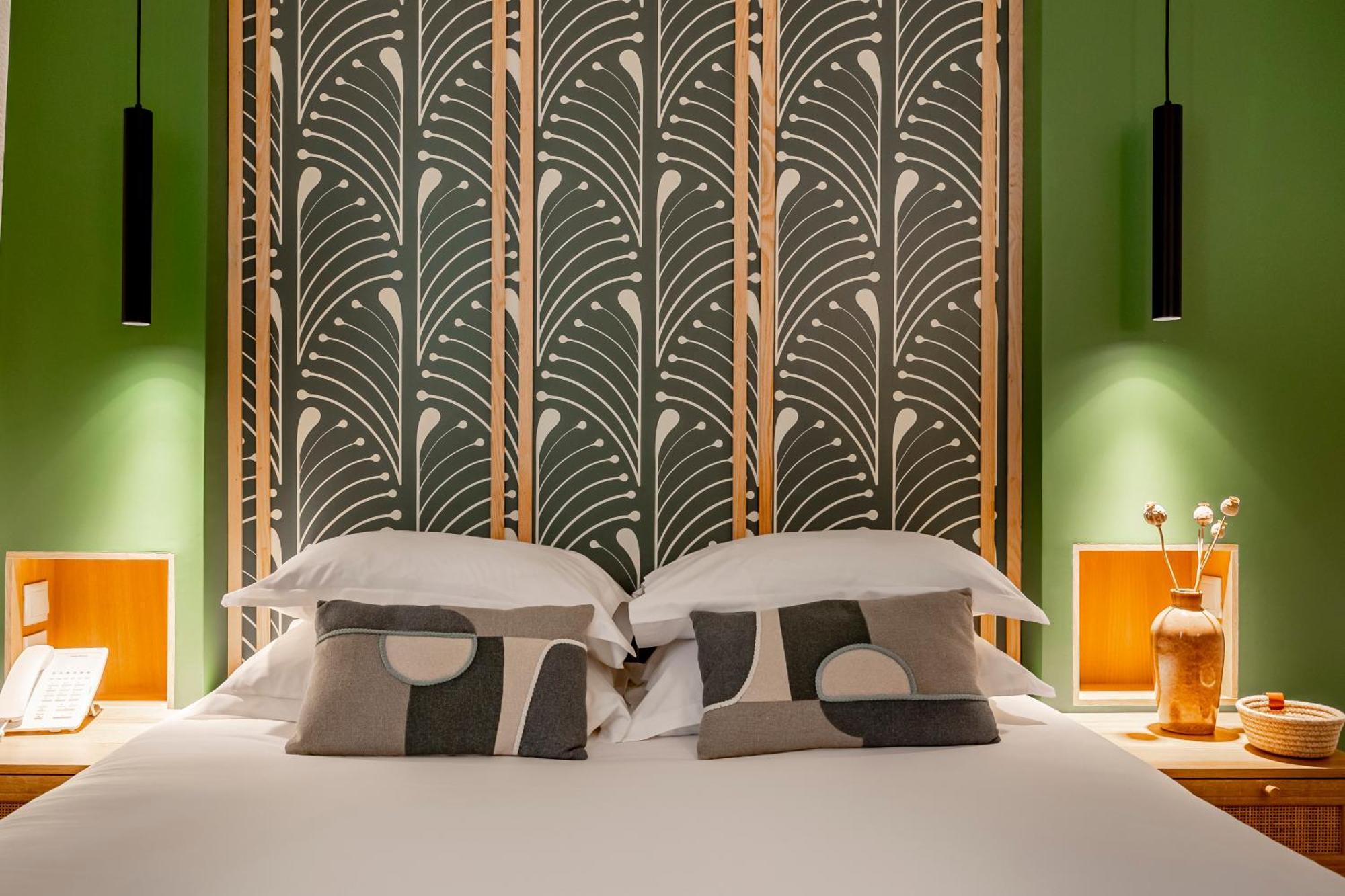 Le Bastille By Sweett Hotel